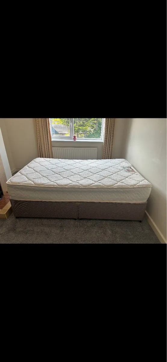 Queen Mattress - Image 3