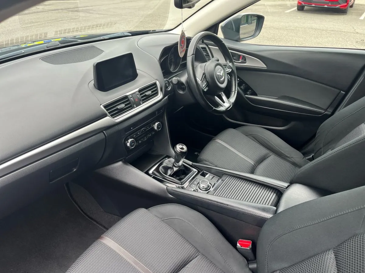 Mazda 3 Executive SE 1.5d 4DR 105HP - MAY Madness - Image 3