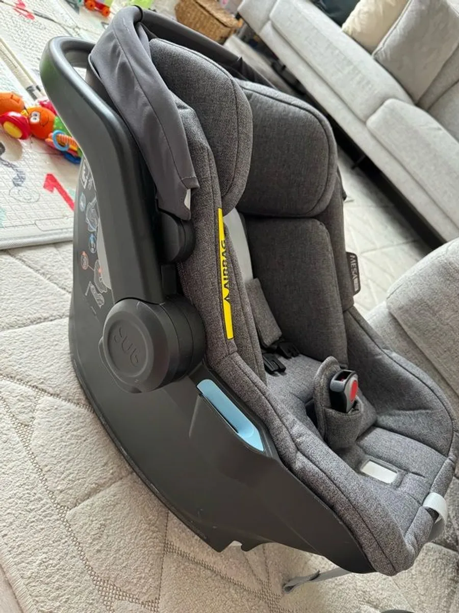 uppababy car seat - Image 3