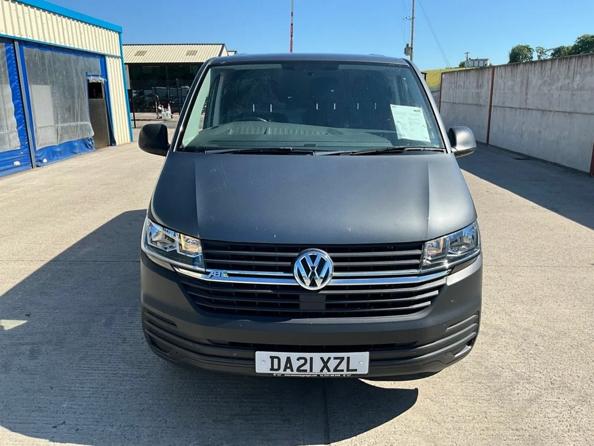 VOLKSWAGEN TRANSPORTER T32 ABT E 83KW ELECTRIC VAN - Image 3