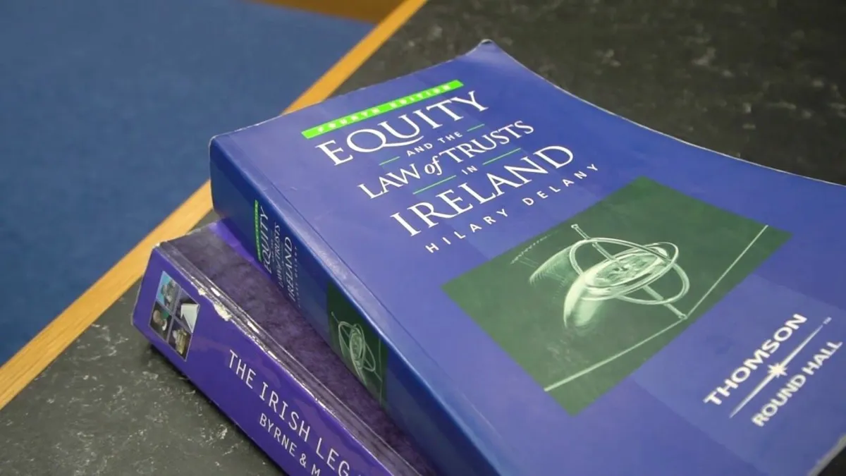 Books - Image 3