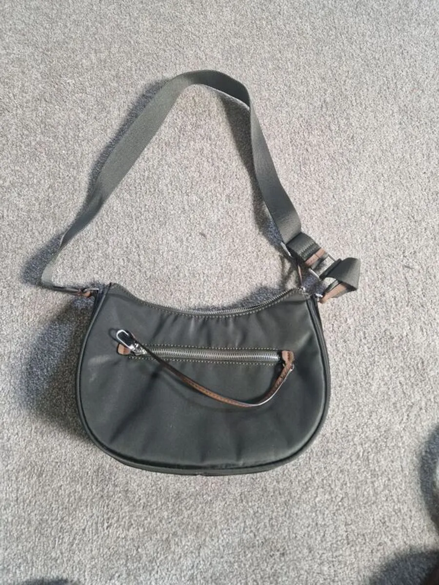 ladies handbag - Image 1