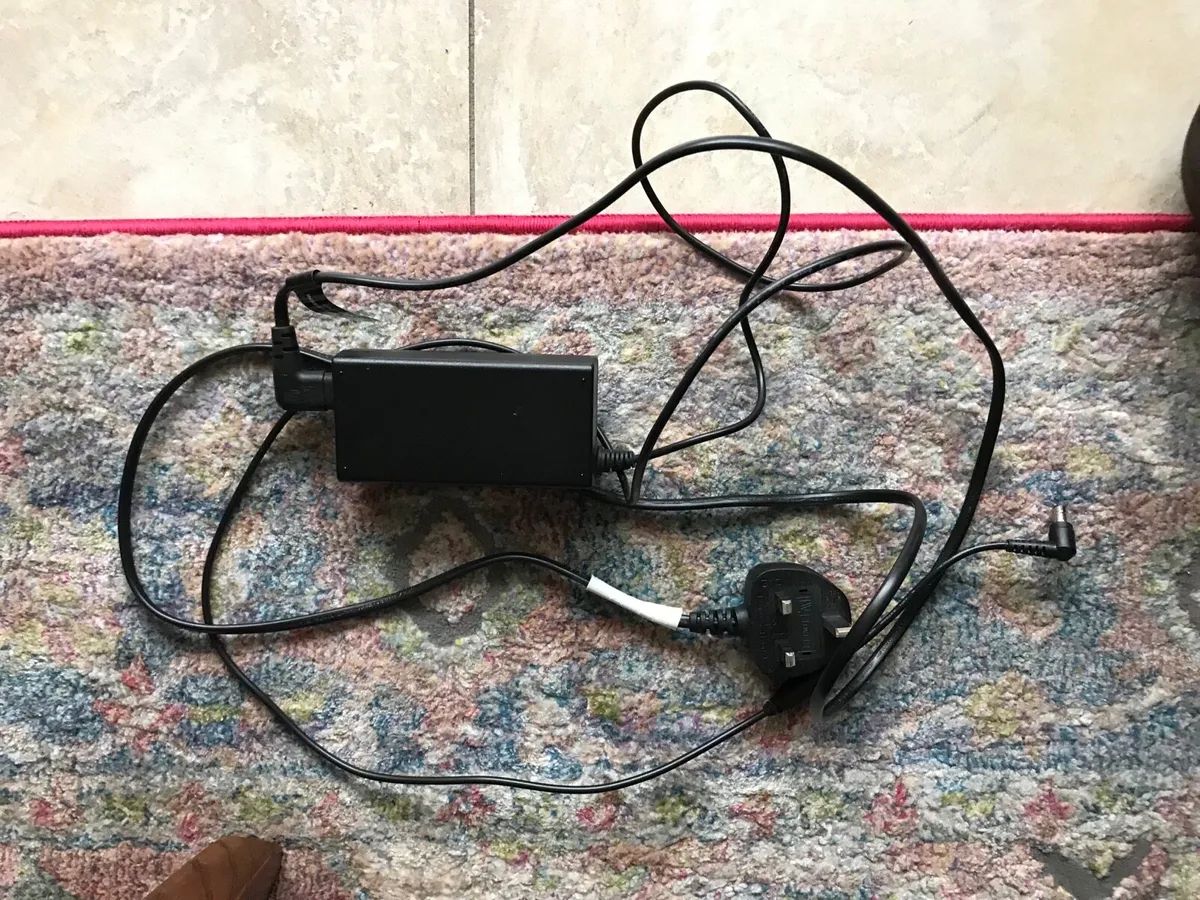 Samsung Soundbar and Subwoofer - Image 4