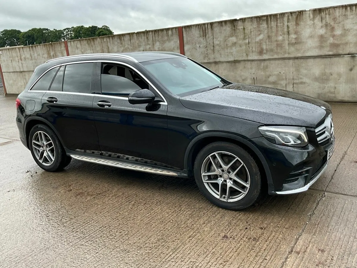 MERCEDES-BENZ GLC 220D 4MATIC AMG LINE AUTOMATIC - Image 1