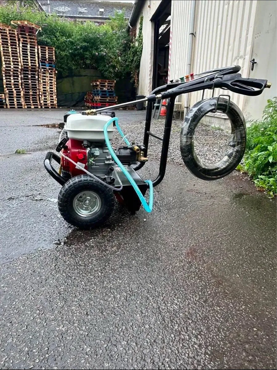 BRAND NEW 4500psi PRESSURE WASHERS INDUSTRIAL USE - Image 3
