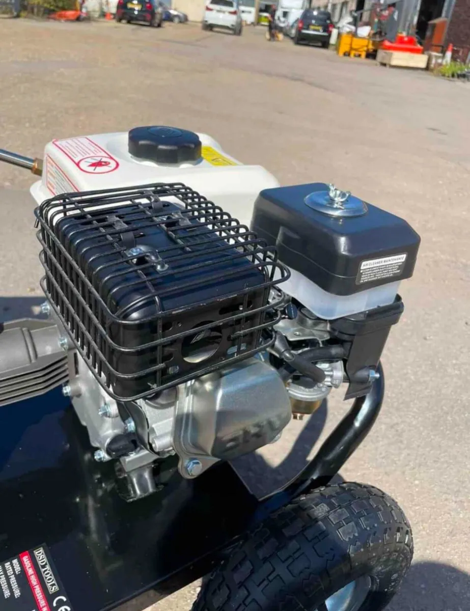 BRAND NEW 4500psi INDUSTRIAL USE PRESSURE WASHER - Image 4