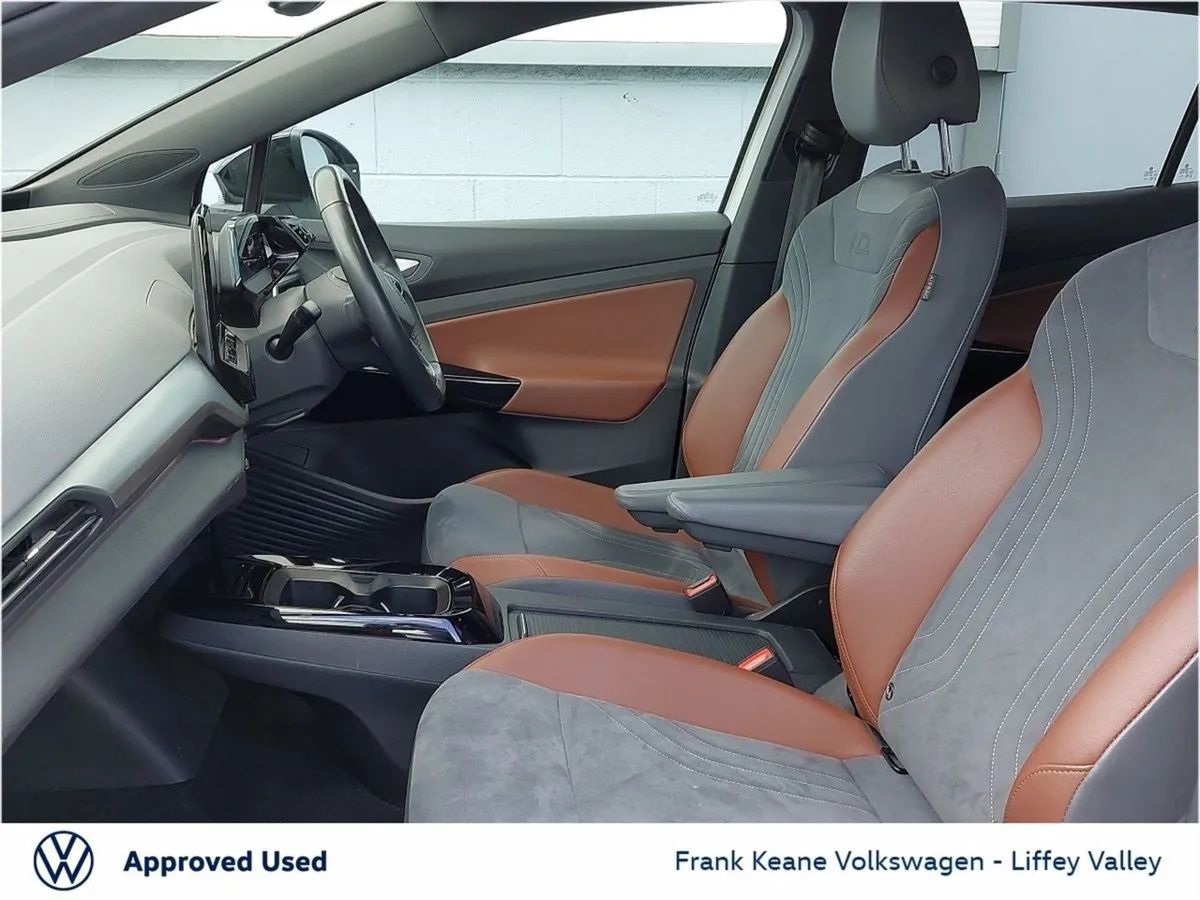 Volkswagen ID.4 1ST 77kwh 204BHP  long Range   re - Image 4