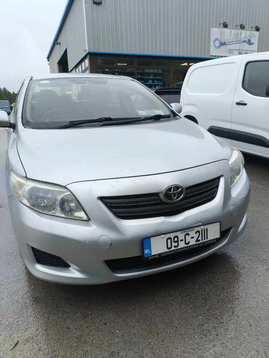 Toyota Corolla 2009 - Image 4