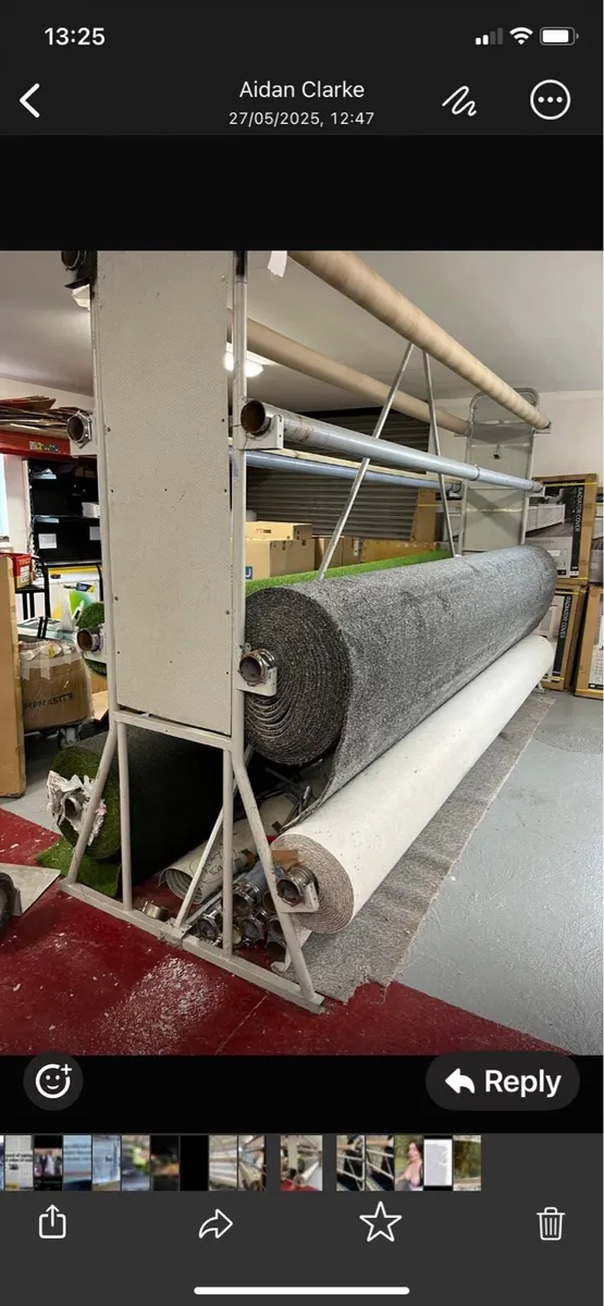 Carpet and vinyl roll stands - Image 1