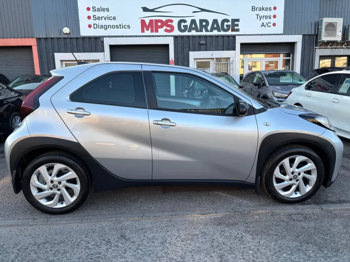 2022 Toyota Aygo X 1.0 VVT-i - Image 1