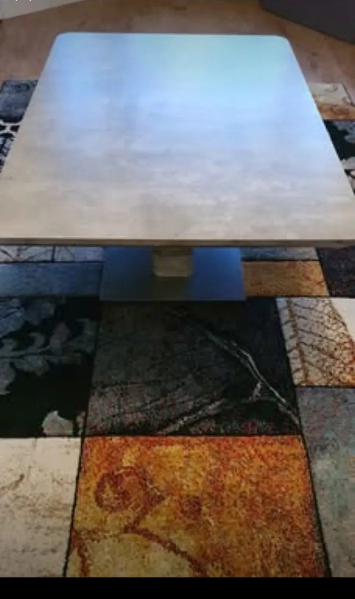 Coffee table - Image 1
