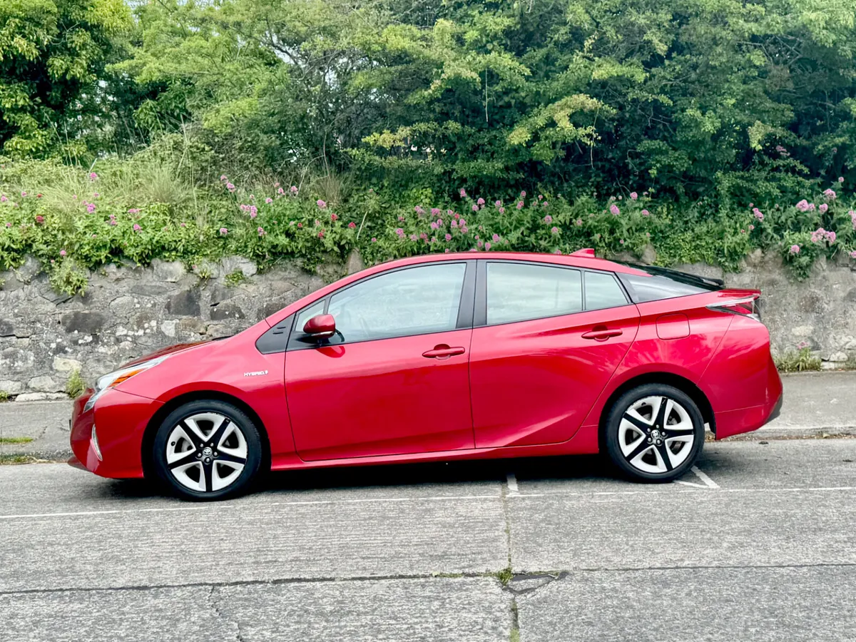 Toyota Prius 2018!!HYBRID WARRANTY 1YR !!! - Image 4