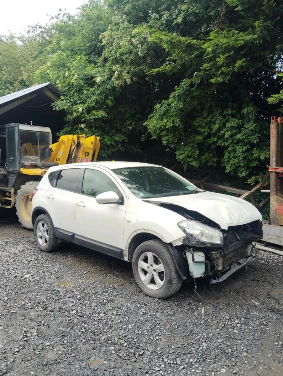 Breaking Nissan qashqai 2012 1.5dci - Image 1