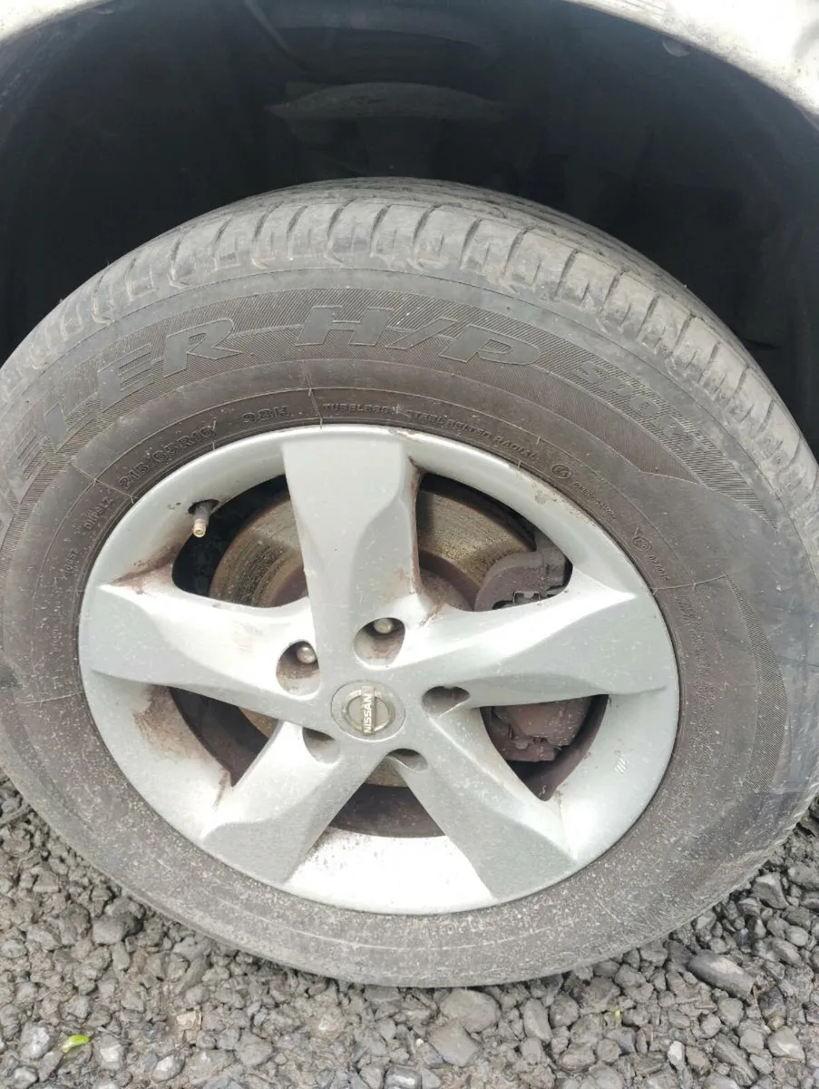 Breaking Nissan qashqai 2012 1.5dci - Image 4