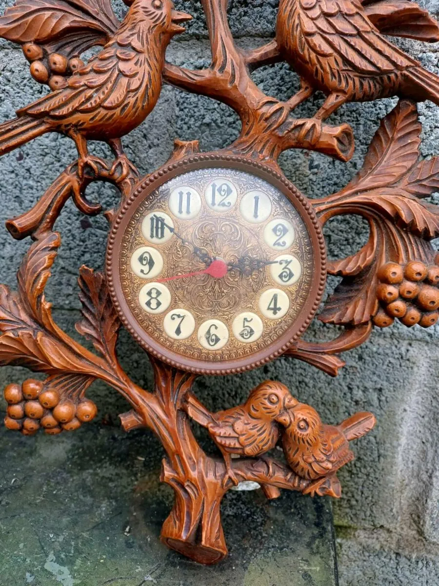 Vintage Italian Made Wall Clock - Image 2
