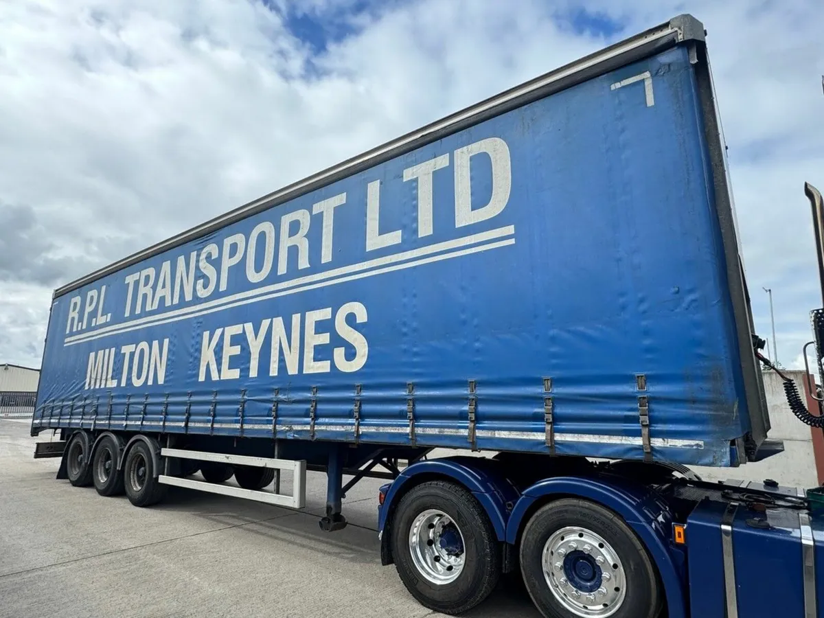 MONTRACON 45ft TRI AXLE CURTAINSIDE TRAILER ON AIR - Image 1