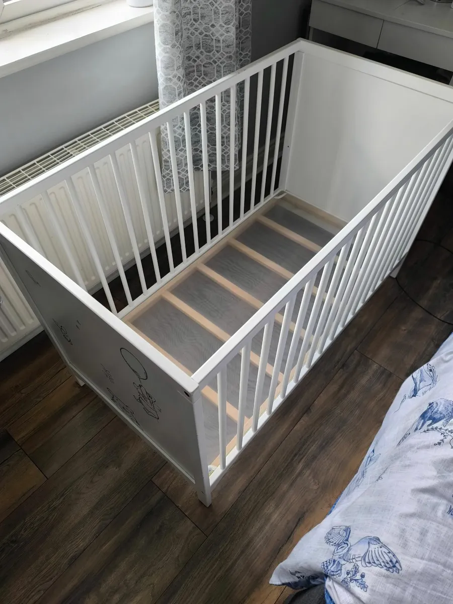Cot - Image 1
