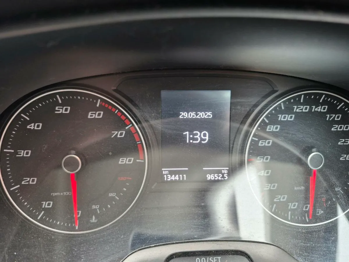 Seat Leon 1.2Ltsi petrol automatic tiptronic - Image 3