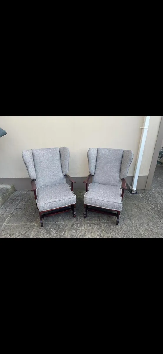 Two rocking chairs - Image 2