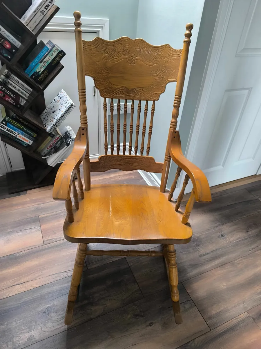 Rocking chair - Image 2