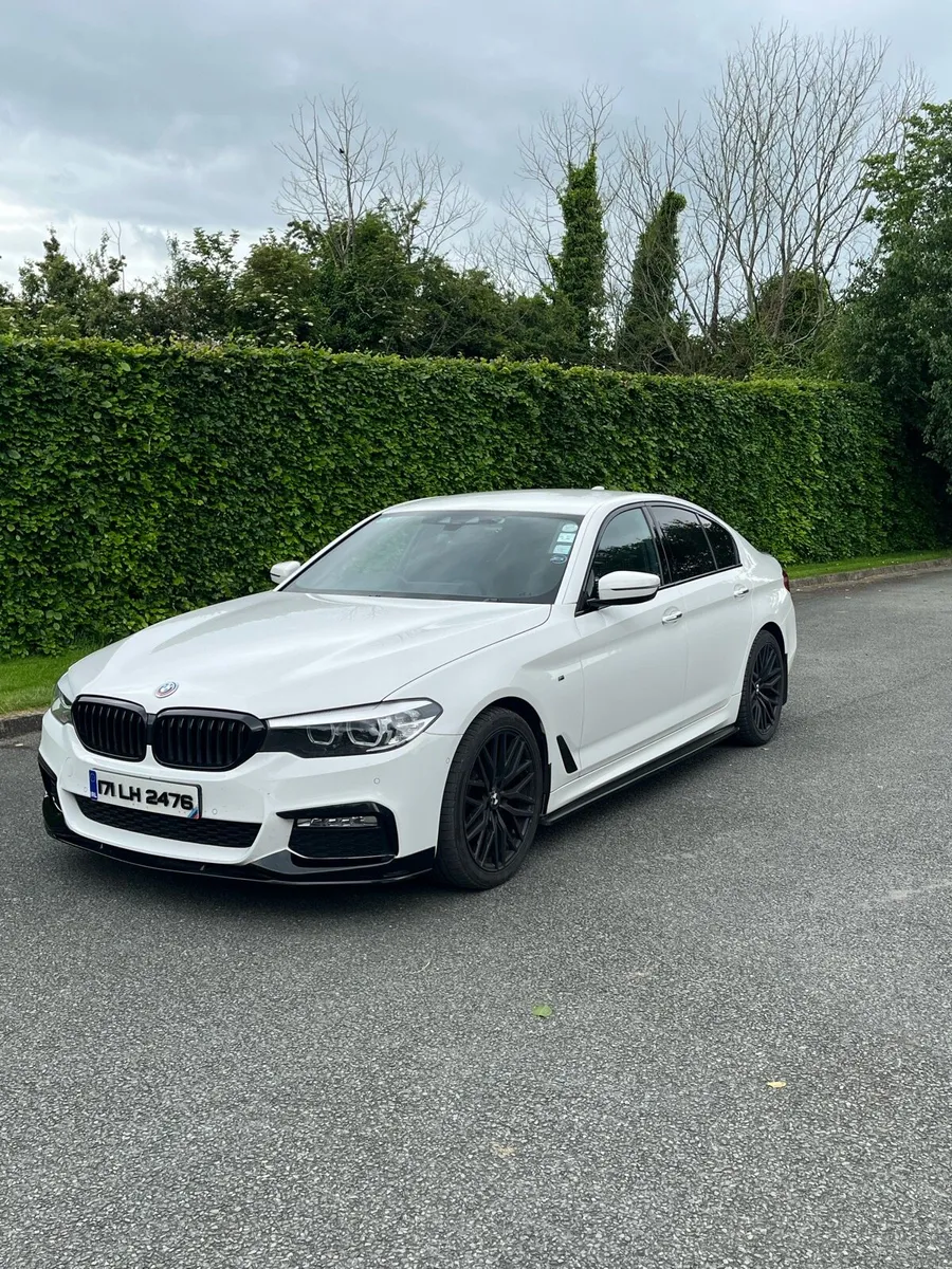 Car - Image 1