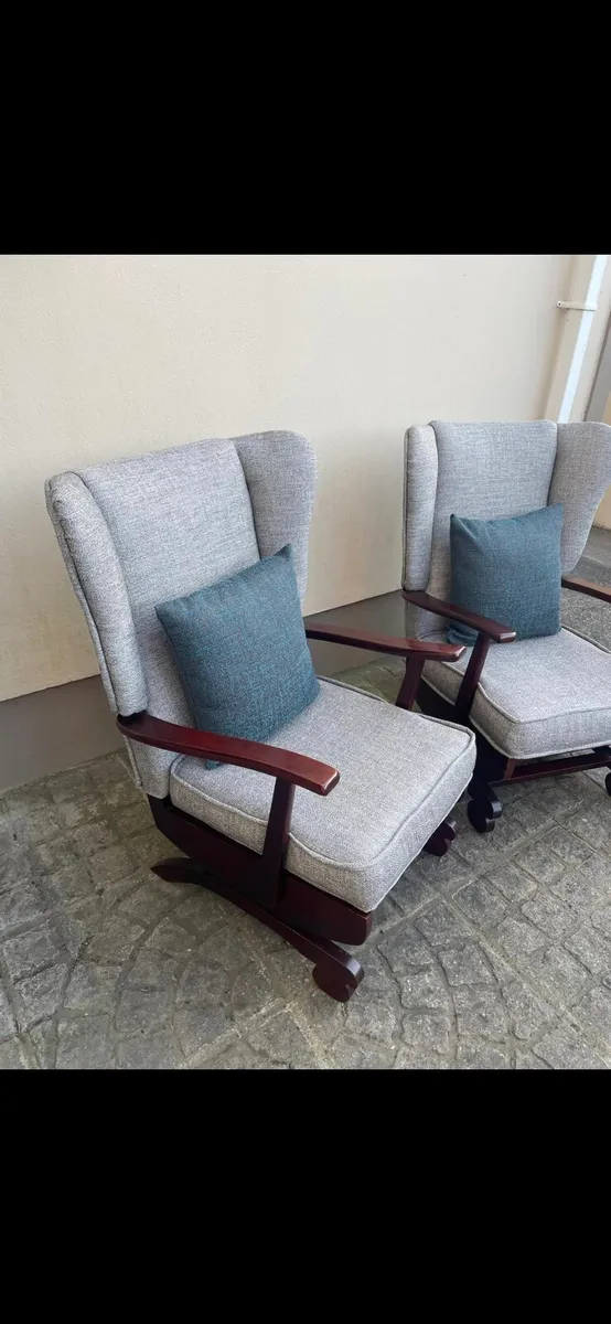 Two rocking chairs - Image 3