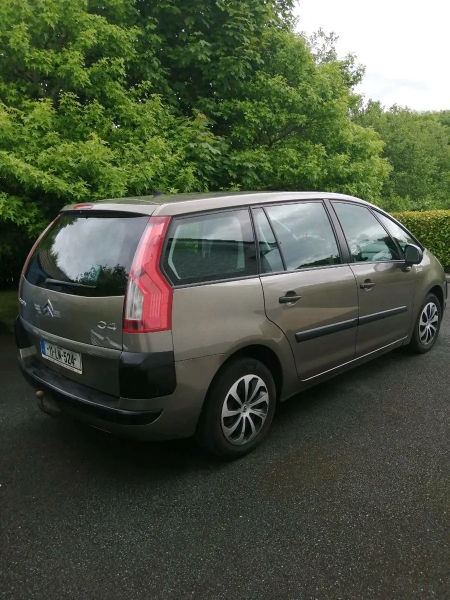 Citroen C4 Picasso 2011 - Image 2