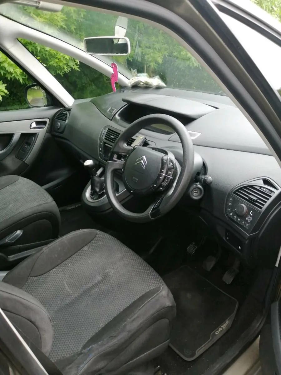 Citroen C4 Picasso 2011 - Image 4