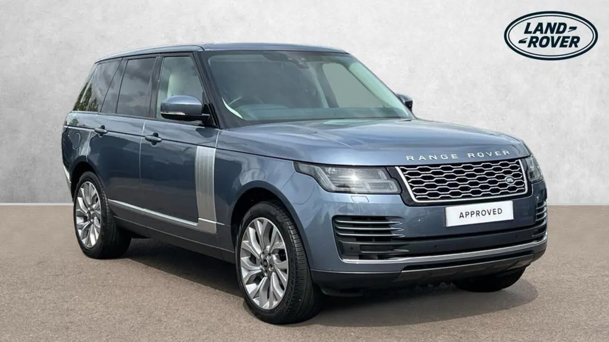 221 Range Rover Vogue N1 2 Seat Commercial - Image 1