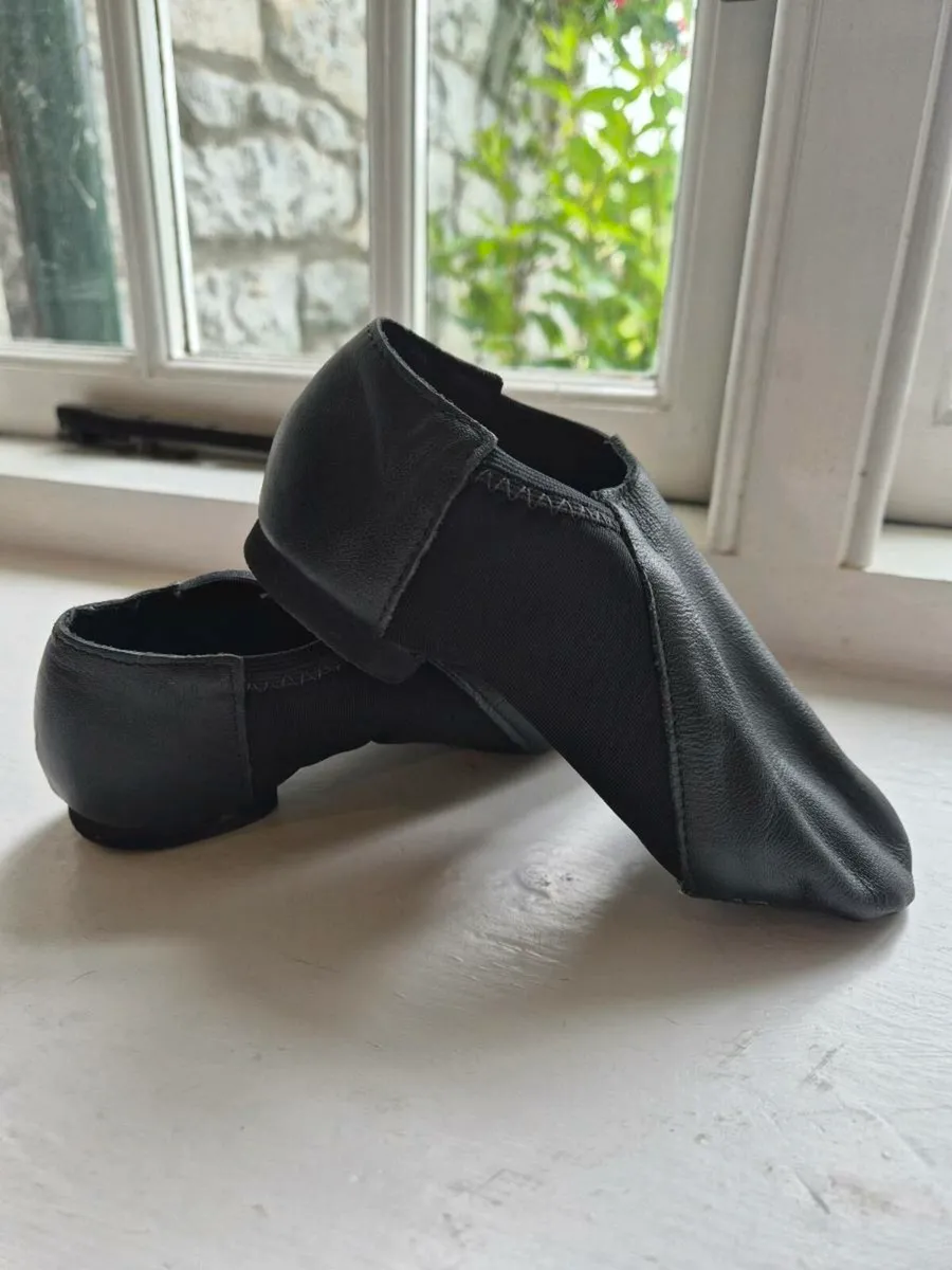 SoDanca boys irish dancing/ jazz shoes size 11 1/2 - Image 1