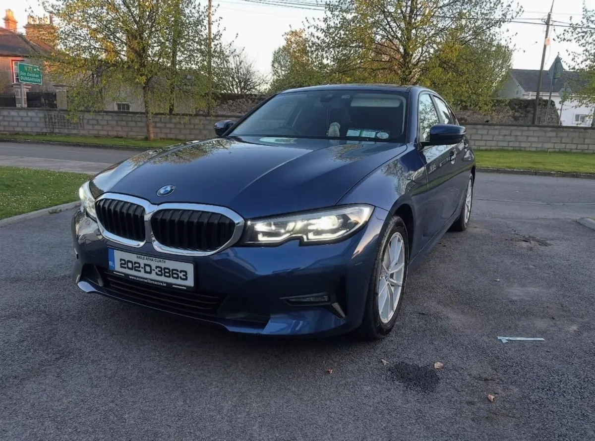 2020 BMW 318d - Image 1