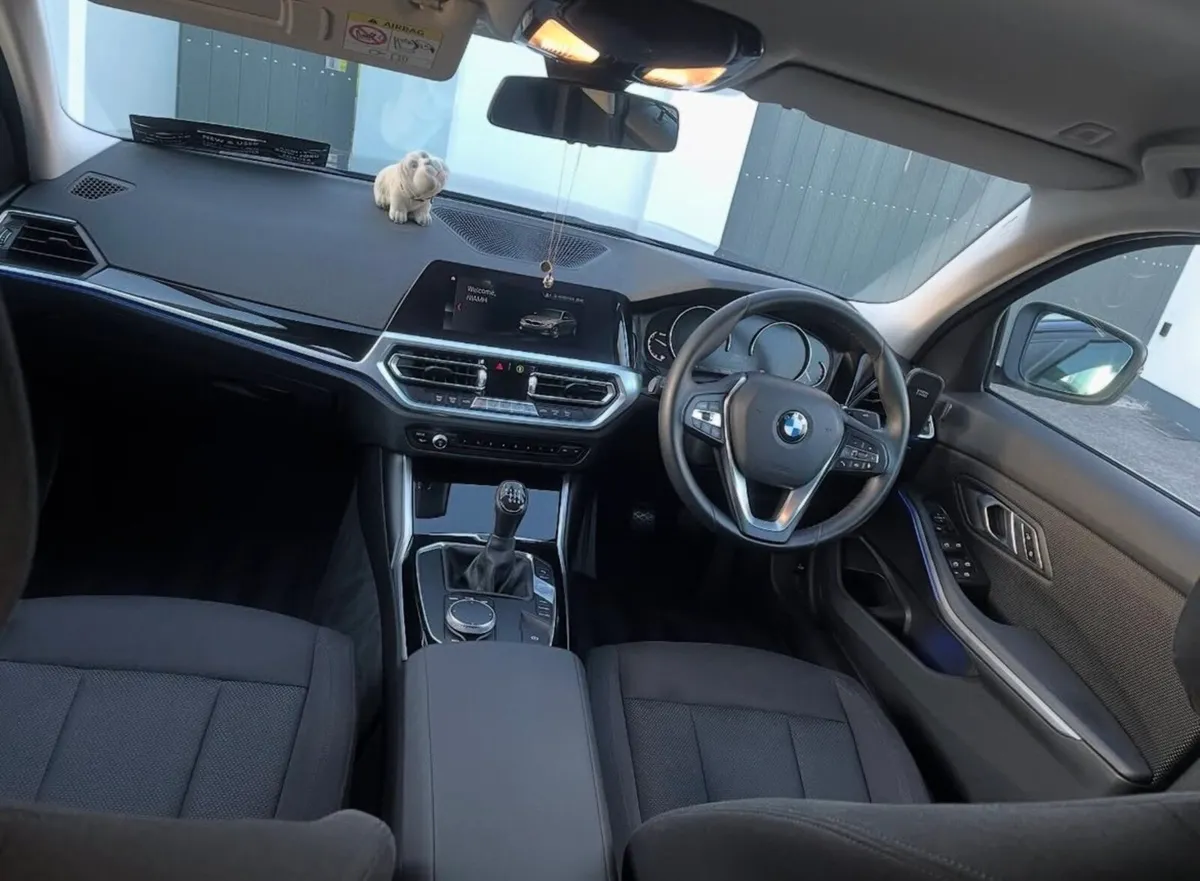 2020 BMW 318d - Image 3