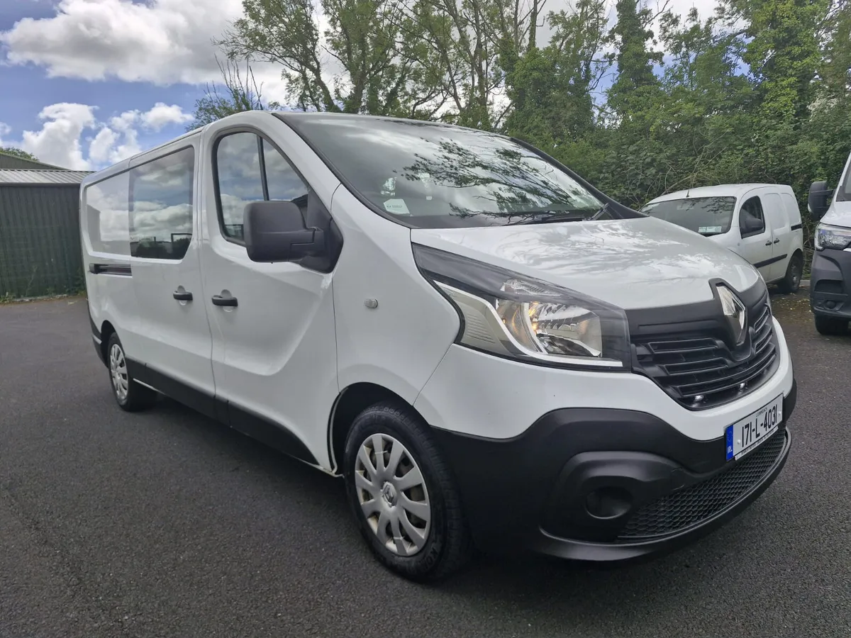 Renault Trafic 2017 - Image 3
