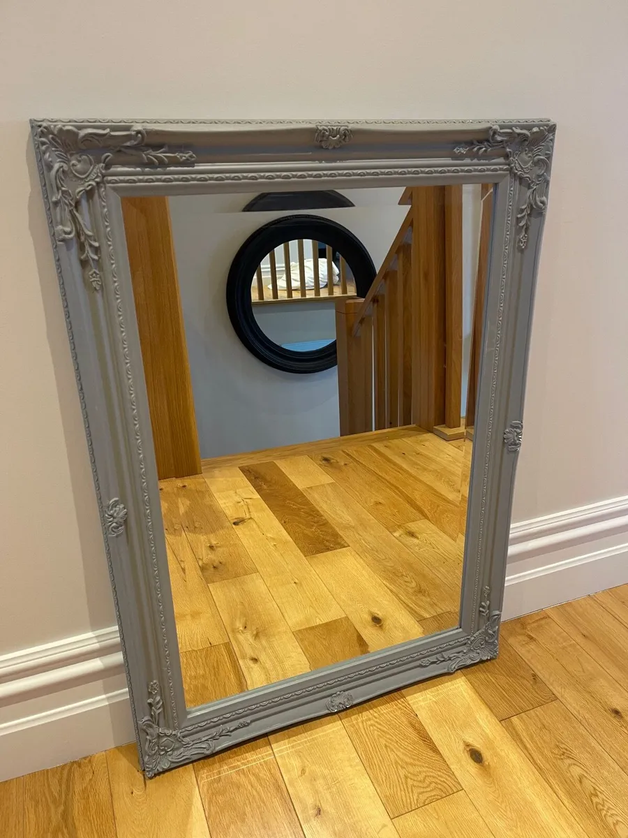 Mirror - Image 1