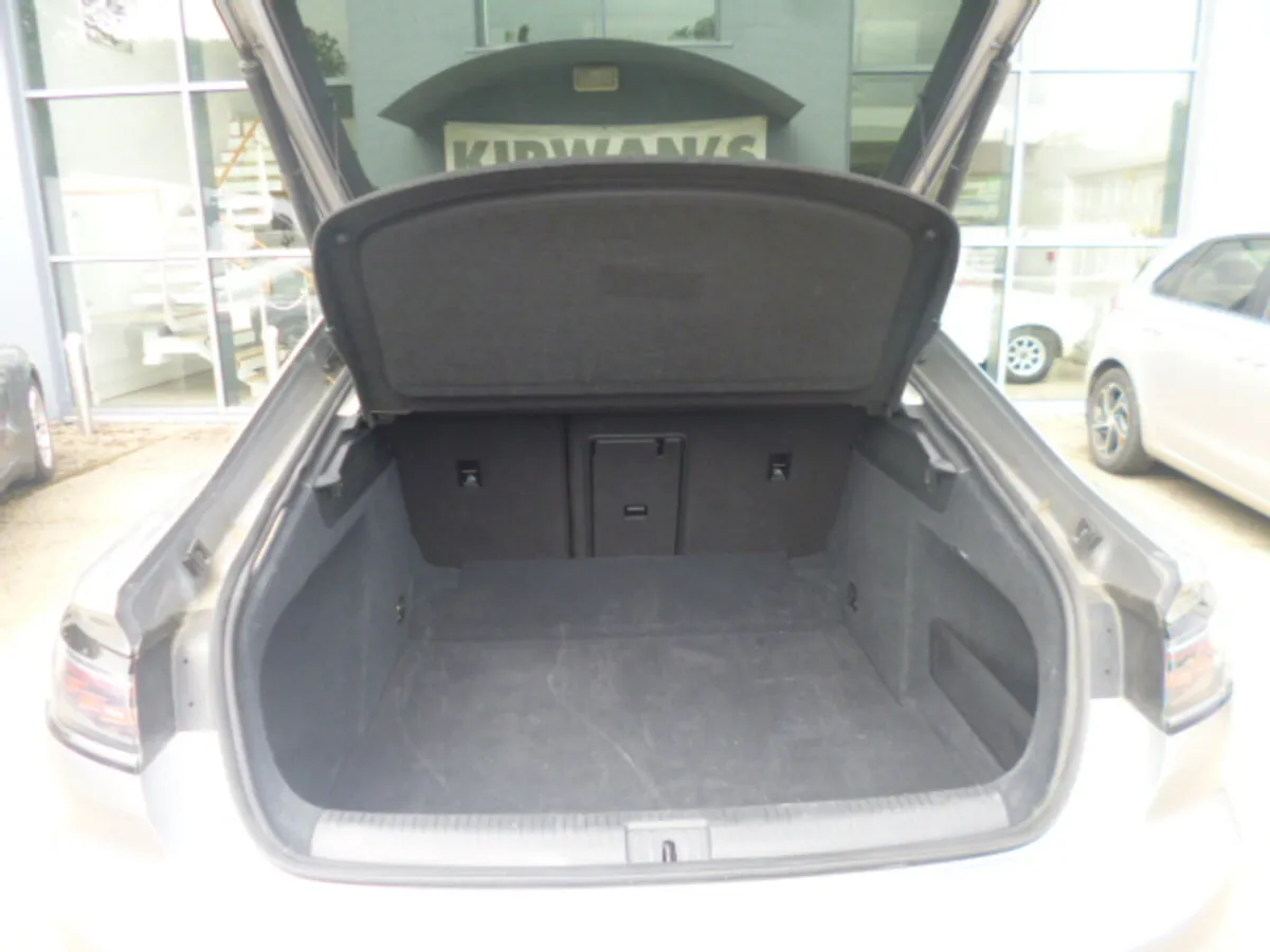 VW Arteon 2.0 TDI 150HP Elegence  2023 - Image 4
