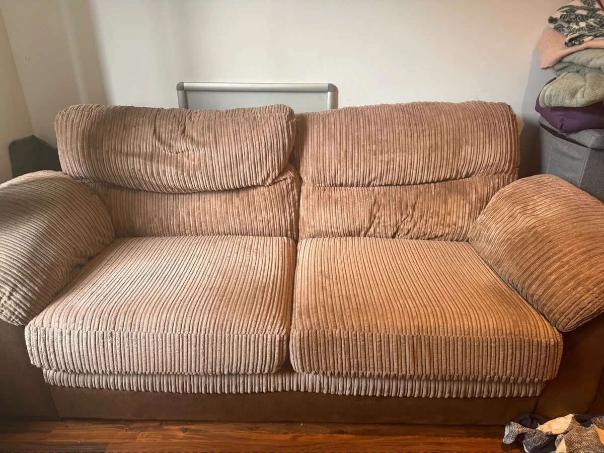 FREE COUCH