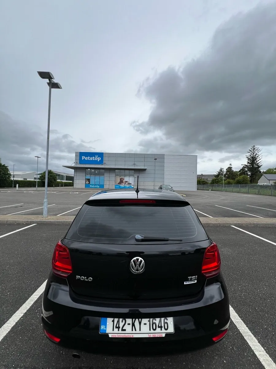 Car - Image 2