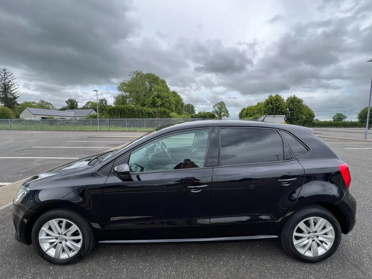 Car - Image 4