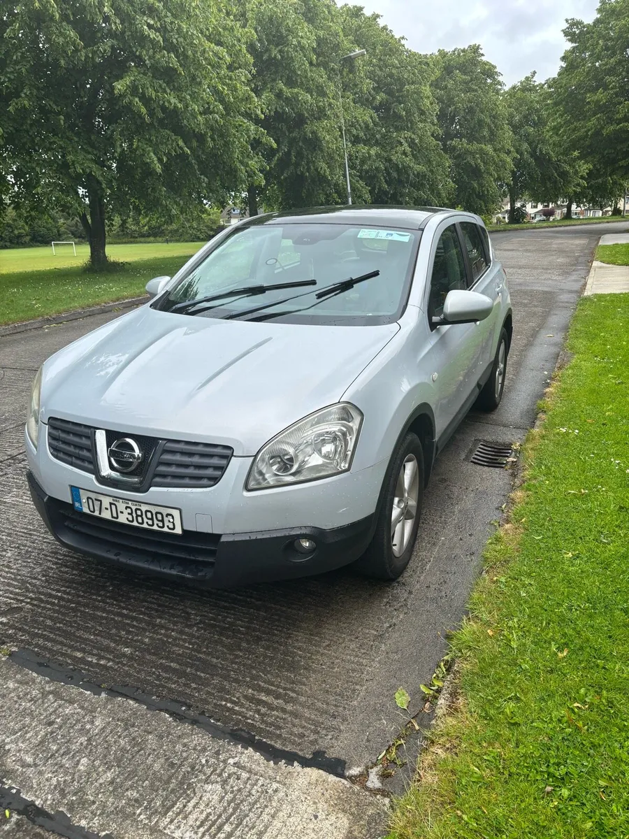 Nissan Qashqai 2007 - Image 1