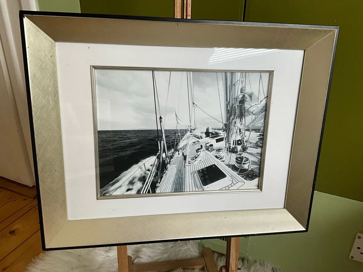 Yachting Scene - Image 1