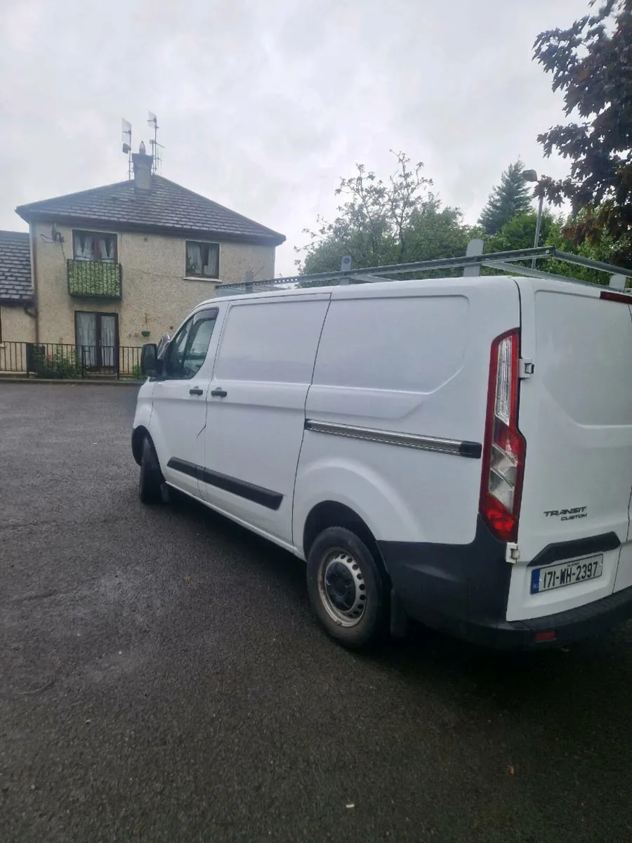 Van - Image 3