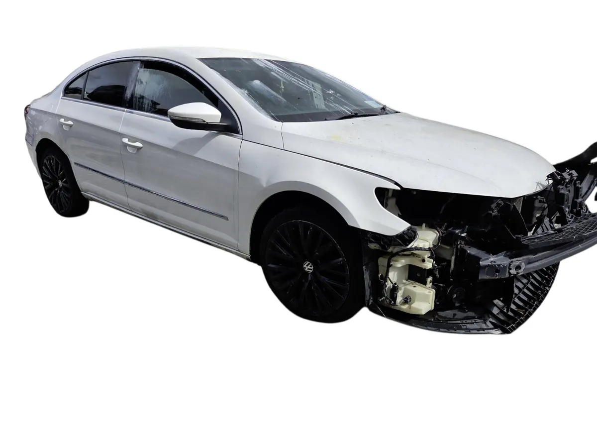 2012 VOLKSWAGEN PASSAT CC Breaking/Dismantling - Image 1
