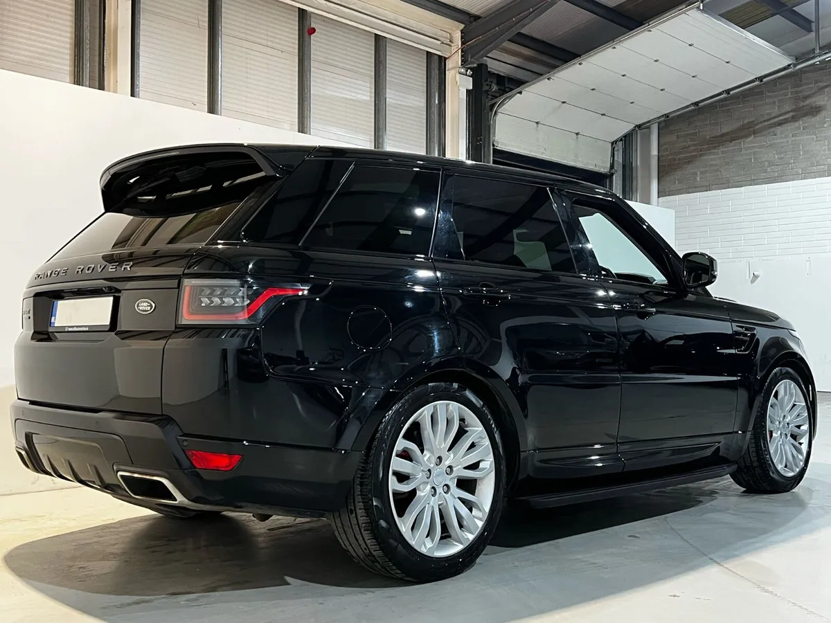 212 Land Rover Range Rover Sport P400E HSE Dyn - Image 4