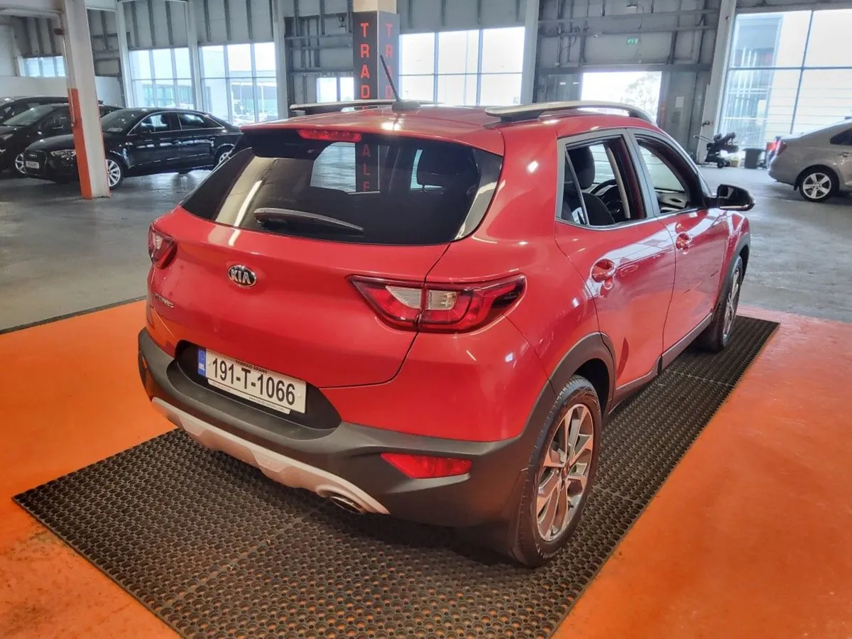Kia Stonic 1.4 K2 Petrol - Image 3