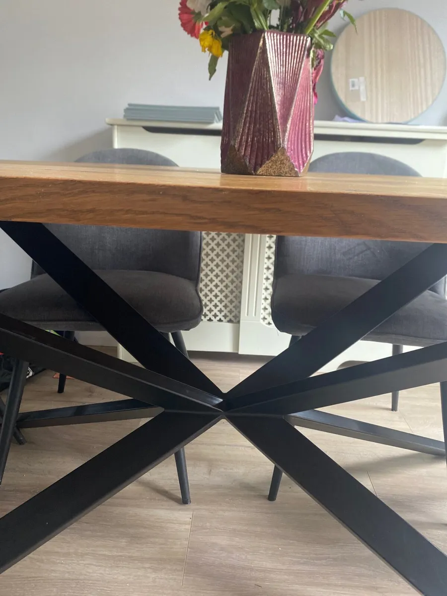Kitchen Table - Image 2