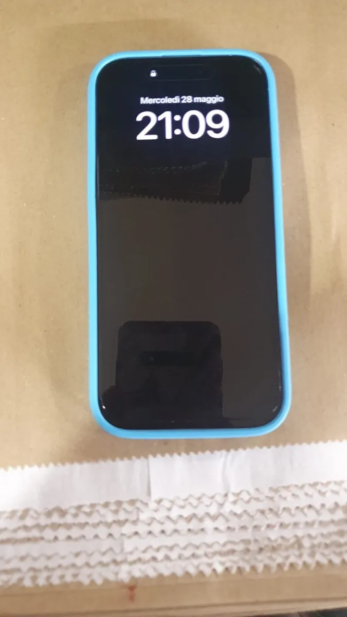 Phone - Image 3