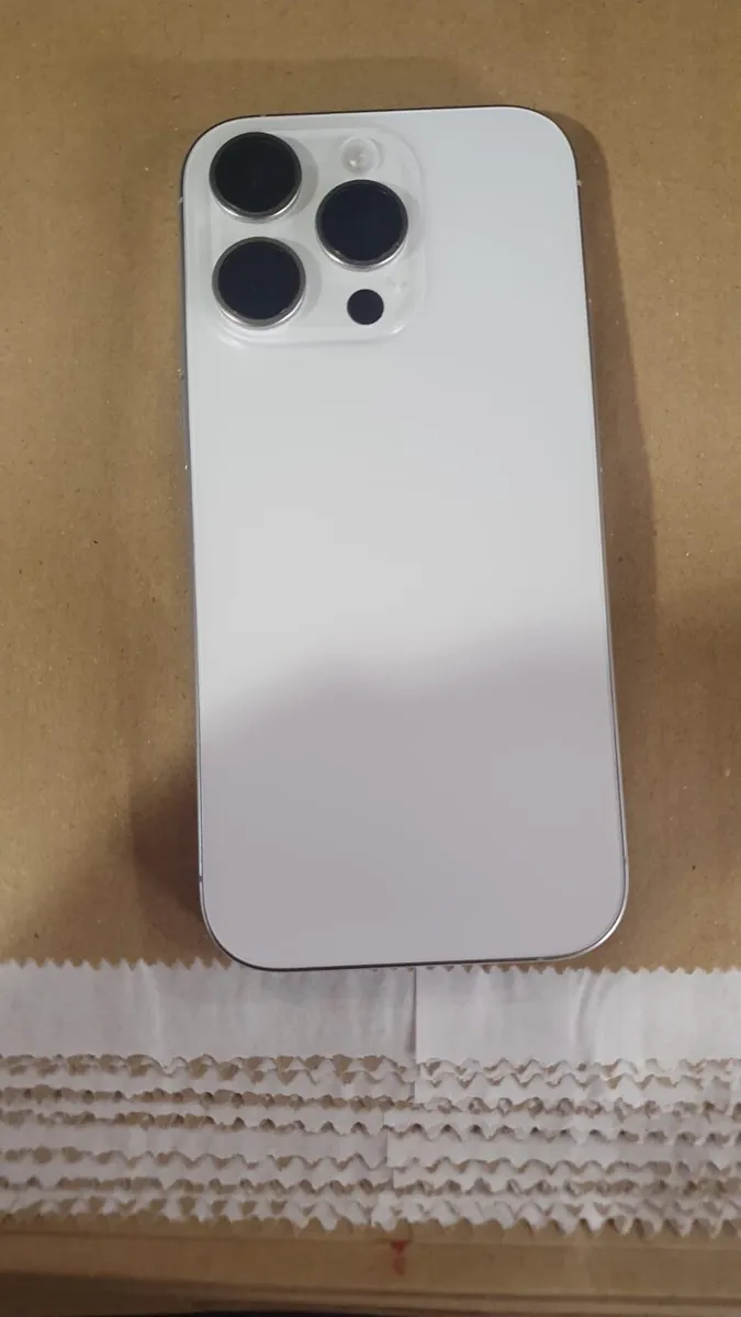 Phone - Image 4