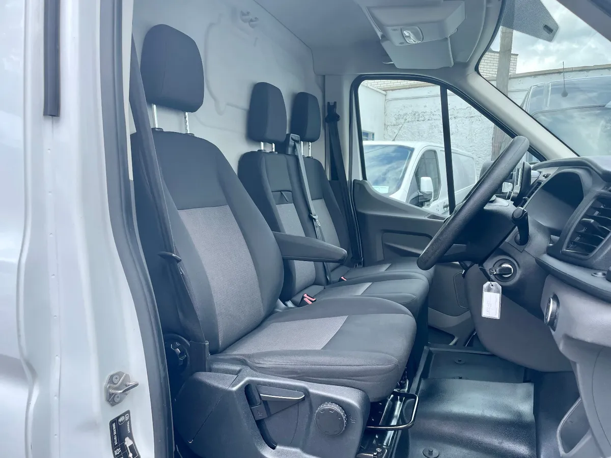 Ford Transit 350 L3H3 2.0TDCI 130PS RWD LWB,2023 - Image 4