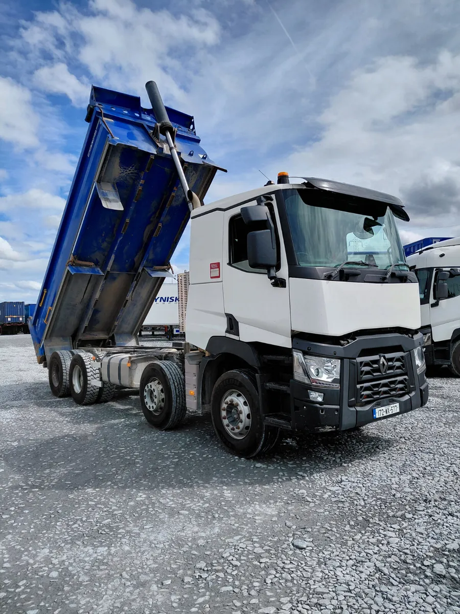 RENAULT C430 2017 TIPPER - Image 1