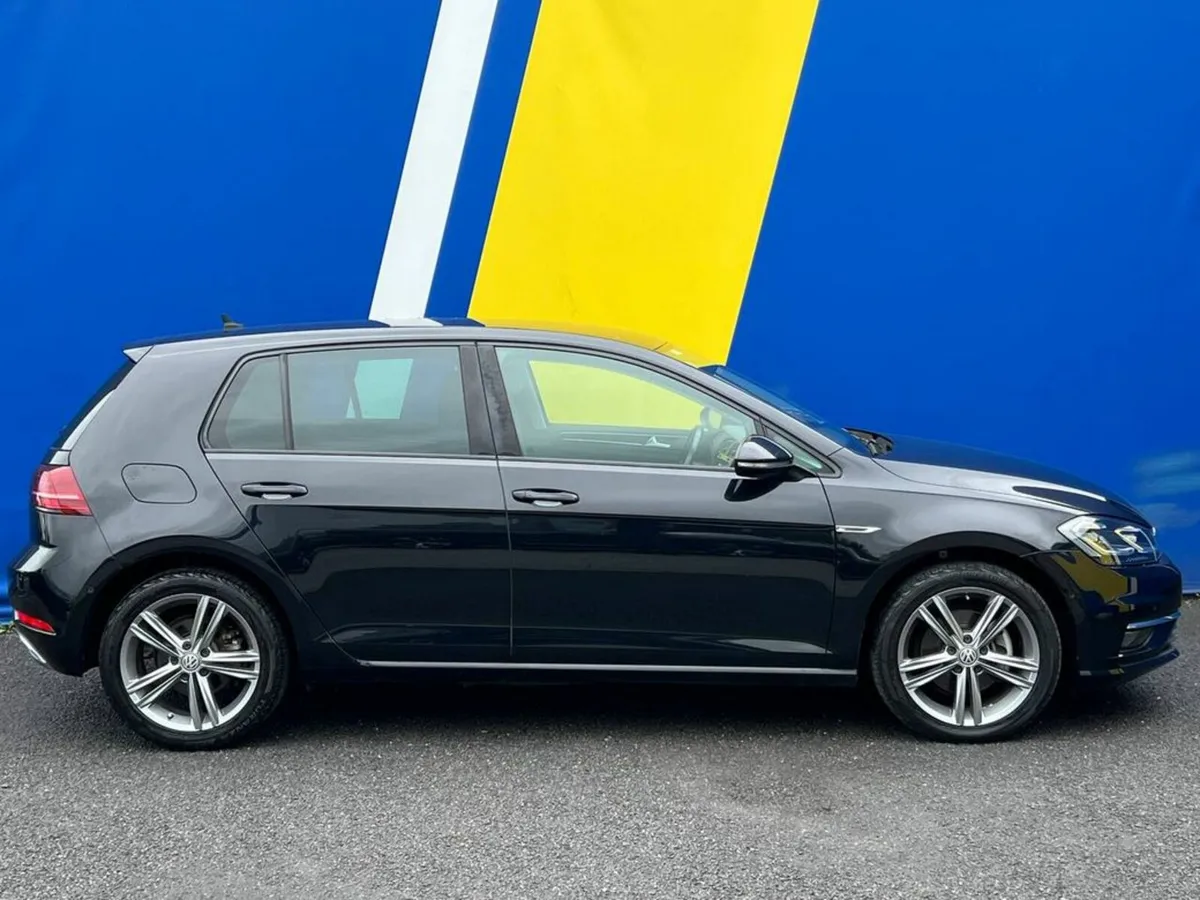 Volkswagen Golf HIGHLINE 1.4 TSI // LEATHER HEATED - Image 2